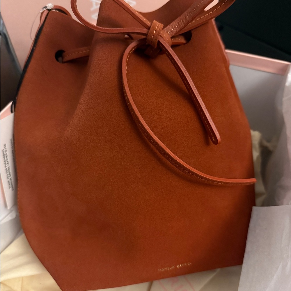 Mansur Gavriel Tan Suede Crossbody Bucket Bag - Cute For Summer!🥰🥰🥰